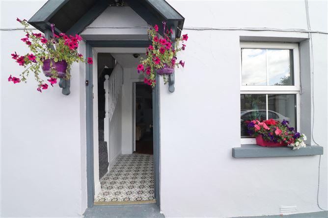 2 Courthouse Lane, Killaloe, Clare, historical listing image 4