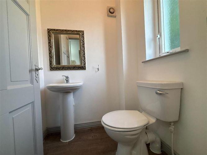 6 Gort An Óir, Clonmel, Co. Tipperary, E91E4F4, historical listing image 4