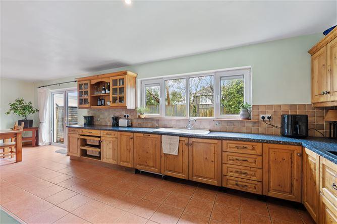 24 Gleann Rua, Ballygarvan, Cork, historical listing image 6