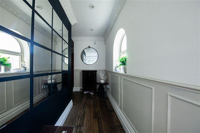 8, Woodstown Hill, Dublin 16, historical listing image 3