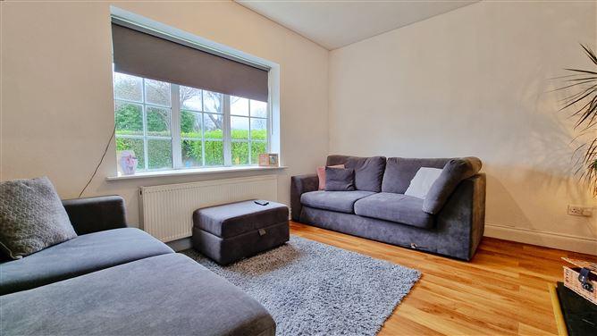 7 the court, kingswood heights, tallaght, historical listing image 6