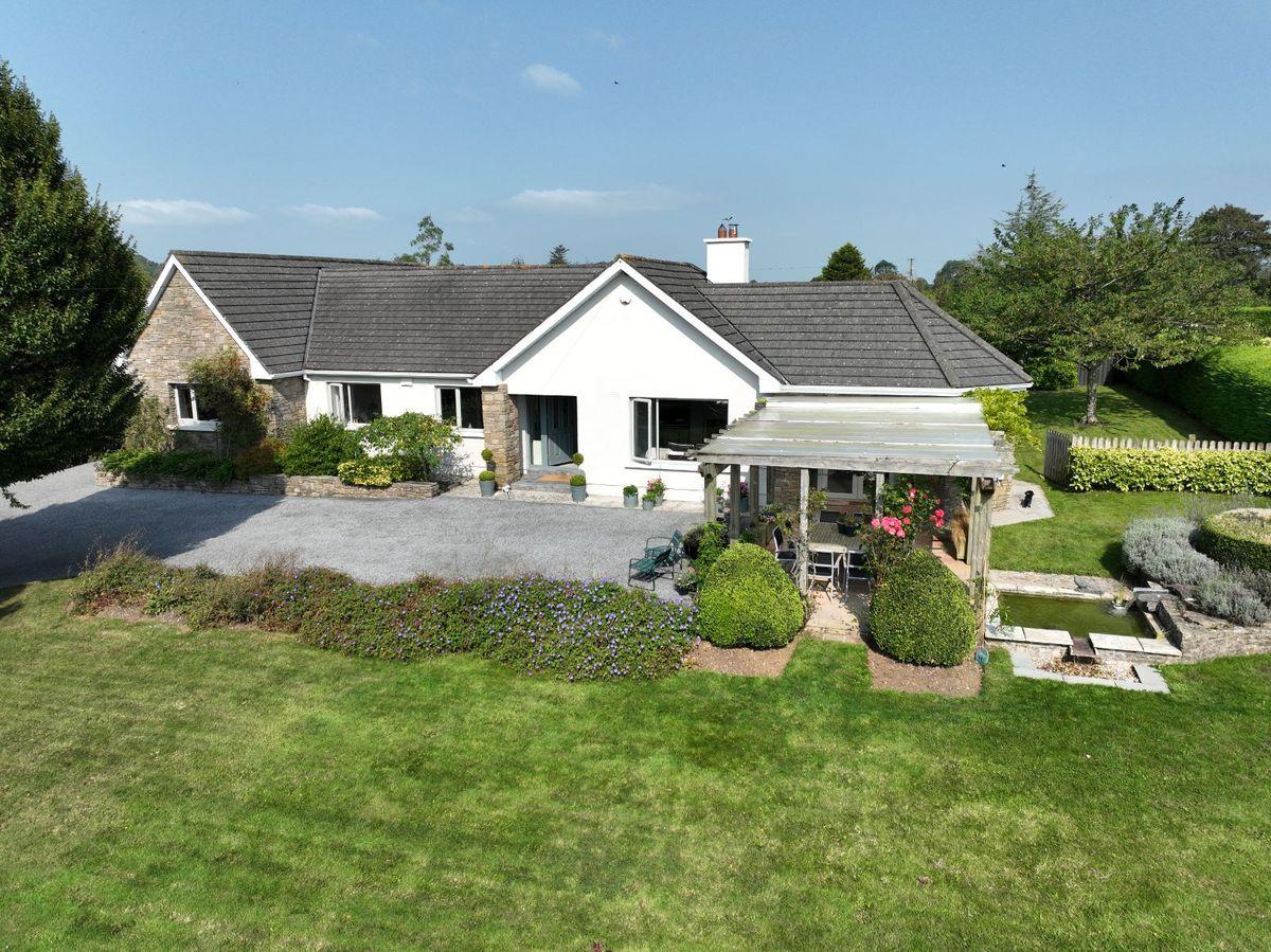 The Farside, Jerpoint West, Thomastown, Co. Kilkenny, R95F8E8, historical listing image 1