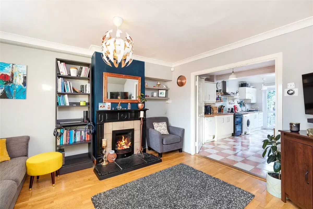 82 Ballygall Parade, Finglas, Dublin 11, historical listing image 2