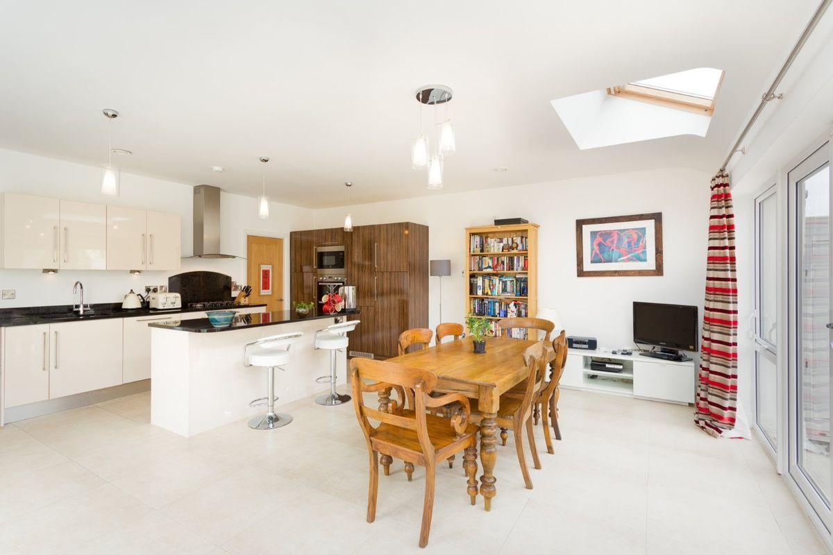 1 Maypark Avenue, Honey Park, Dun Laoghaire, Co. Dublin, A96DX81, historical listing image 4