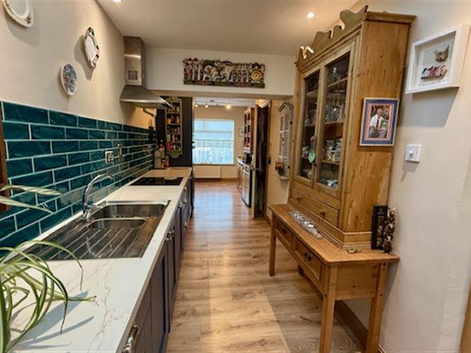 7 joe reid place, carrignafoy, cobh, historical listing image 6