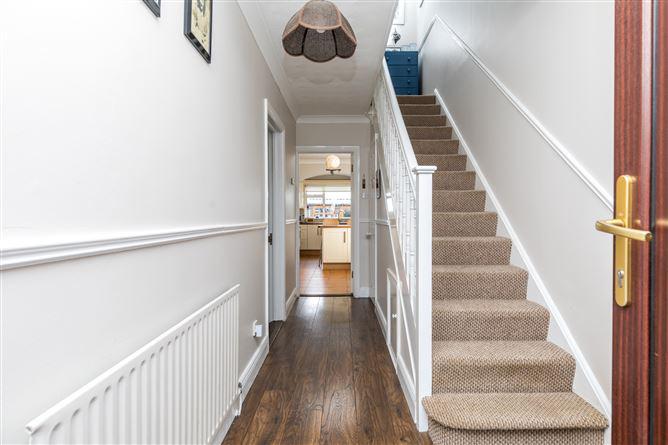 8 Seabury Heights, Malahide, Co. Dublin, historical listing image 2