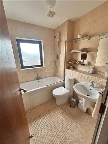 23 Abhainn Na Ri, Oranmore, Galway, historical listing image 2