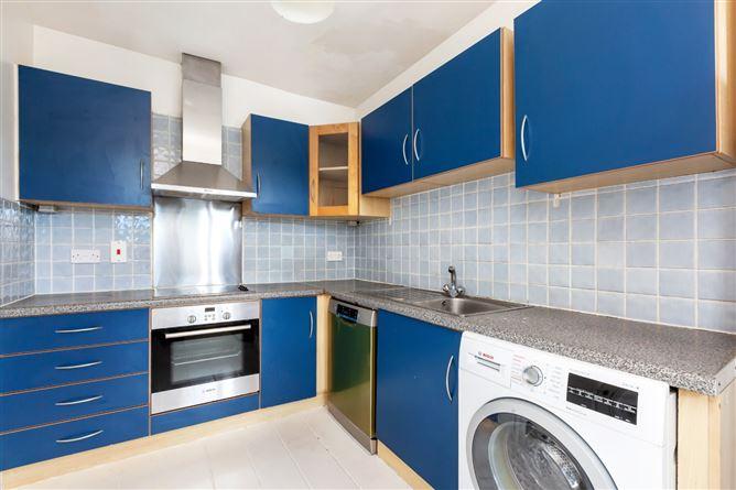 45, The Courtyard Clonsilla Road, Dublin 15, historical listing image 3