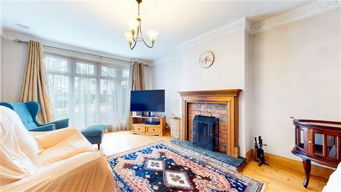 195 Moyville, Rathfarnham, Dublin 16, historical listing image 3