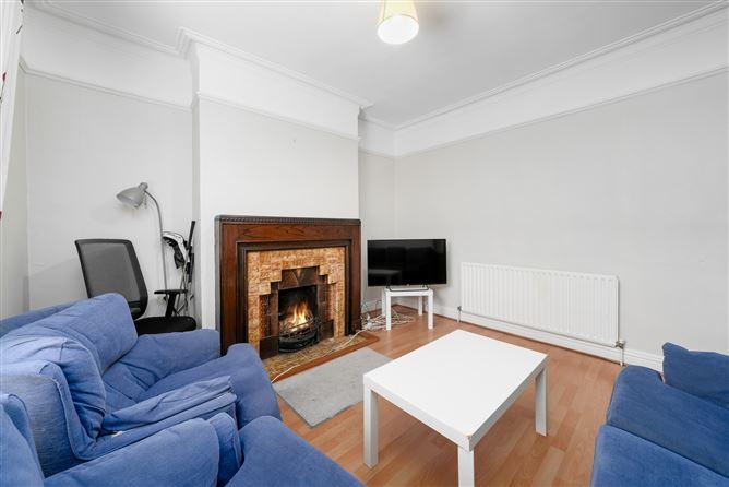Original advertisement for 33 CARLINGFORD RD, DRUMCONDRA, DUBLIN 9