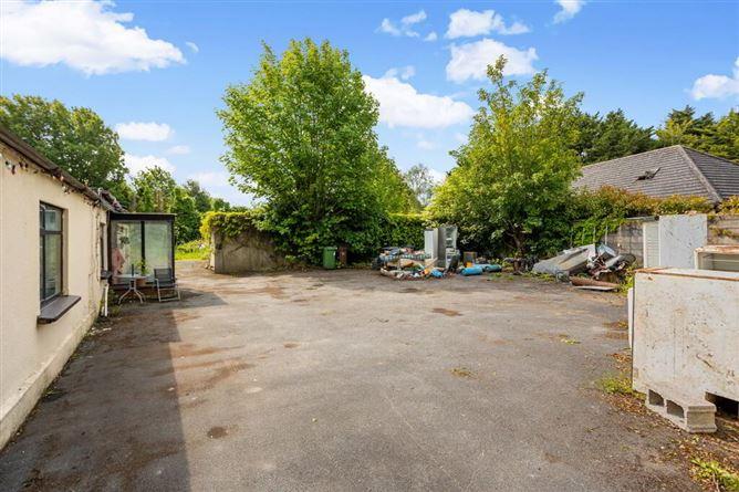 Cooldrinagh Cross, Leixlip, Dublin, historical listing image 5