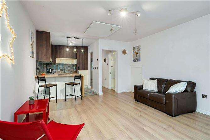 85, The Steeples Saint Laurence Road, Dublin 20, historical listing image 6