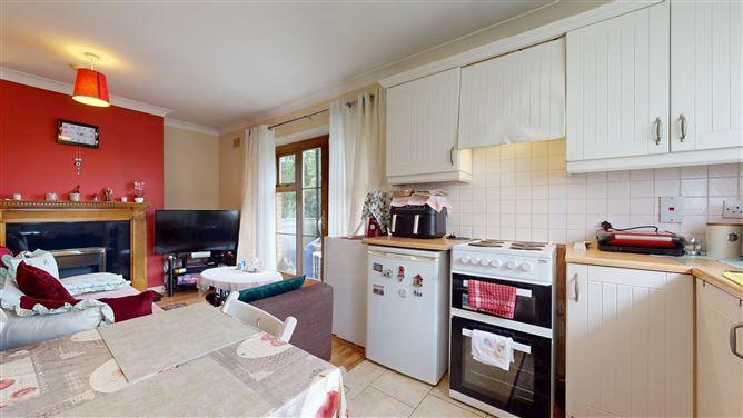 5 Bealing Woods, Tyrrelstown, Dublin 15, historical listing image 5