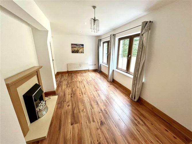 2 The Lodge, Castaledargan, Ballygawley, County Sligo, historical listing image 3