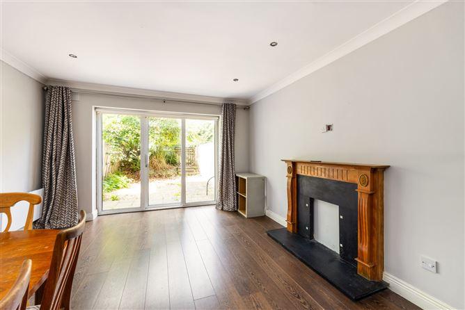 29 Parkview, Verdemont, Blanchardstown, Dublin 15, historical listing image 3