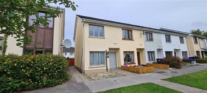 12 Maigh Glas, Lis Cara, Carrick-on-Shannon, Co. Leitrim, historical listing image 1