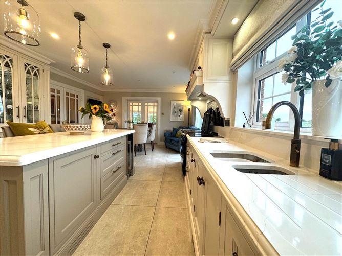 Laurel View, Milltown, Co. Dublin, historical listing image 5
