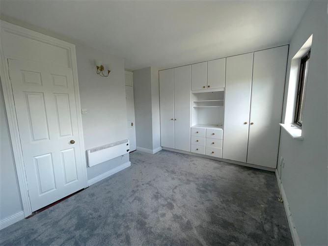11 Merrion Park, Blackrock, Co. Dublin, historical listing image 5