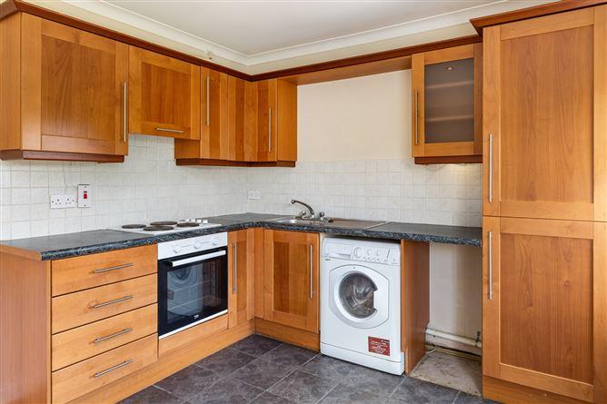 3 Parkside View, Off Nephin Road, Navan Road, Dublin 7, historical listing image 5