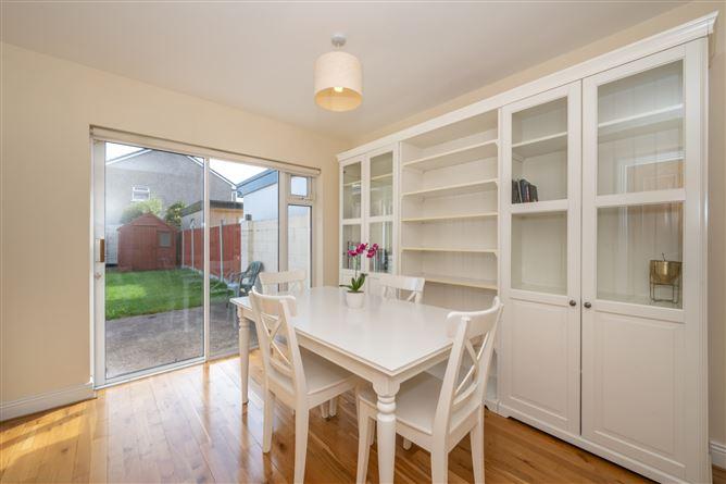 7 Old Court Drive, Greenfields, Ballincollig, Cork, historical listing image 6
