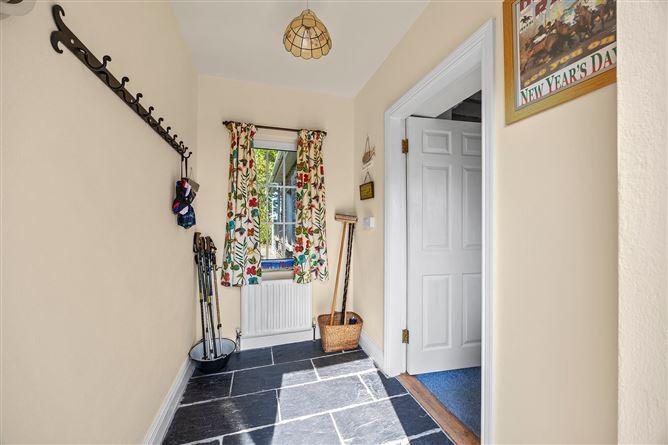 Whispering Pines, Reenacappul, Ahakista, Durrus, Co. Cork, historical listing image 5