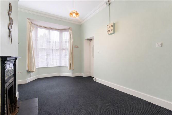 Apt 2, 1 Bayview, Pembroke Street, Dublin 4, historical listing image 3
