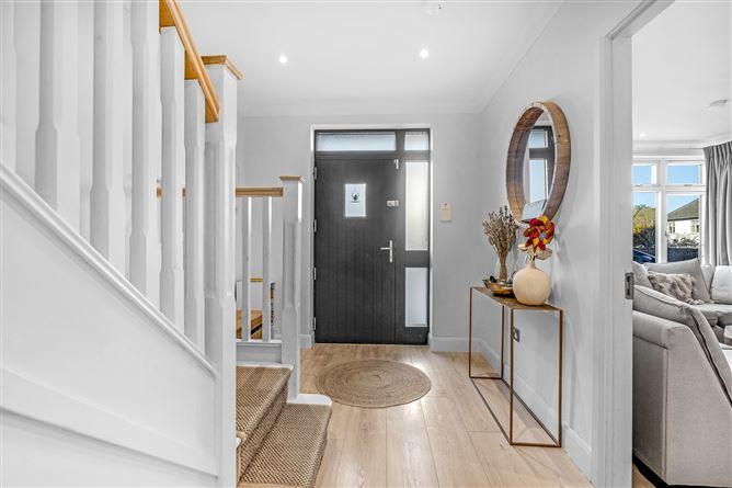 18, Clairville Lodge Streamstown Lane, Co. Dublin, historical listing image 3