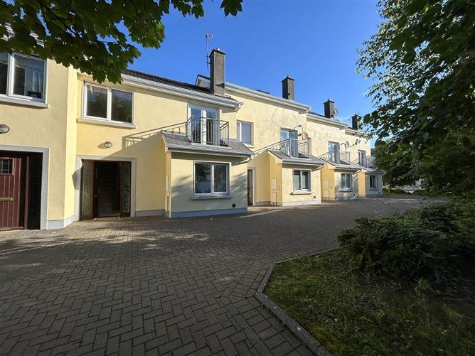 Advertisement for 21 BANNER COURT, LIMERICK RD, ENNIS