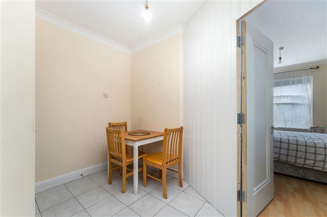 Apartment 1, MOUNTJOY SQUARE WEST, Dublin 1, historical listing image 5