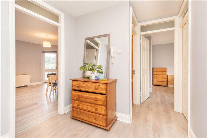 Apartment 18, Jim Nolan Suites, Adelphi Wharf Suites, Waterford City, Waterford, historical listing image 3