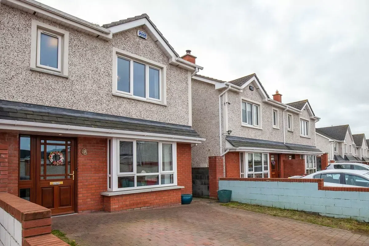 19 Castleland, Park Way, Balbriggan, Dublin, historical listing image 3