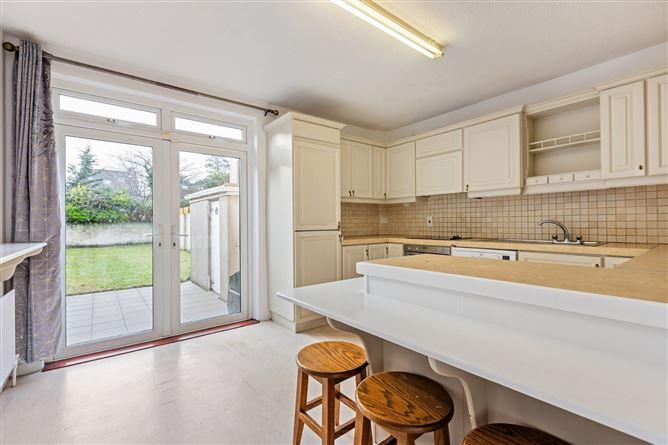 1 Lynwood, Dundrum, Dublin 16, historical listing image 5