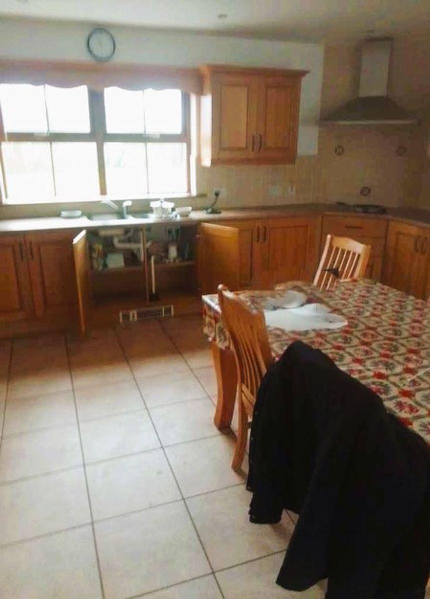 2 Radharc Na Coille, Milltown, Co. Kerry, V93P3V9, historical listing image 2