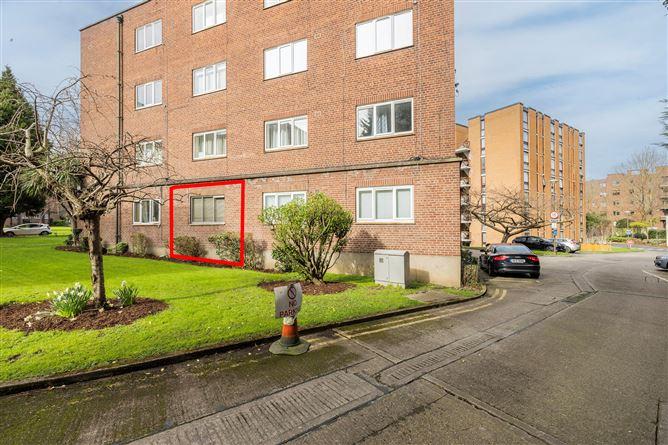 82, Mespil Estate Sussex Road, Beech, Dublin 4, historical listing image 6