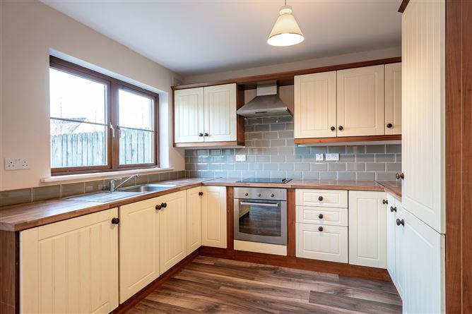 6 Heather Park, Pairc Na Gloine, Kenmare, Co. Kerry, V93V5WA, historical listing image 4