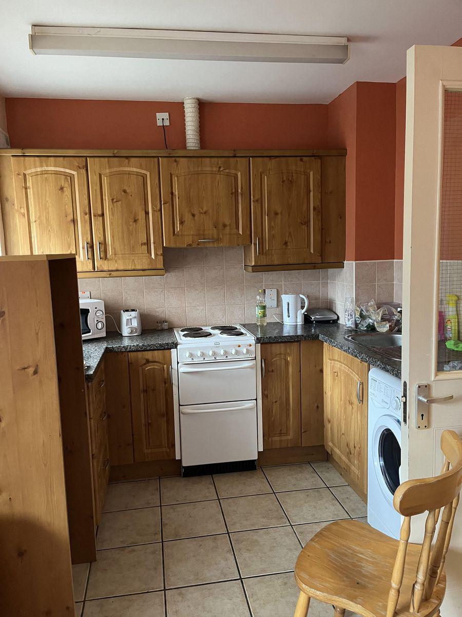 Apartment 3, Block 7, Gateway Apartments, Manorhamilton Road, Sligo, Co. Sligo, historical listing image 4