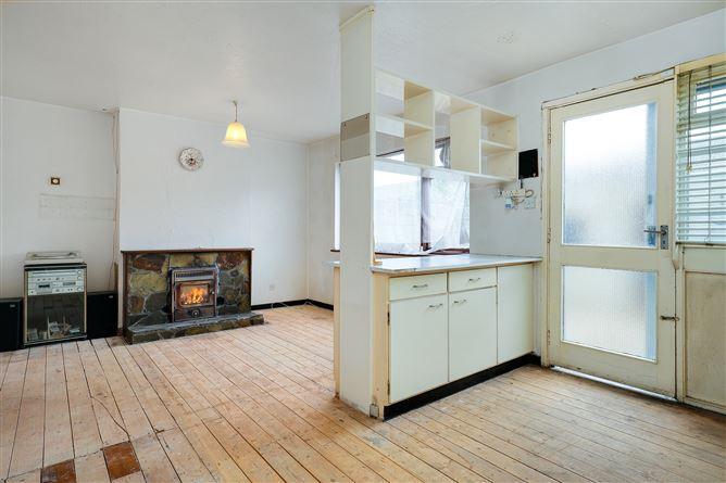 11, Killakee Drive, Dublin 12, historical listing image 6