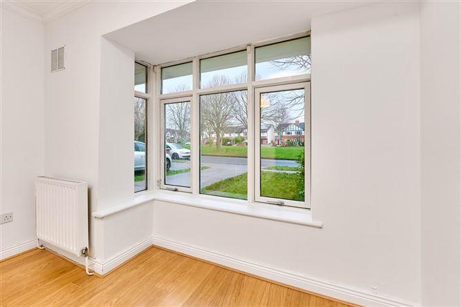 51, Warren Avenue, Dublin 15, historical listing image 4