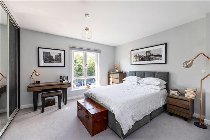 9 The Green, Robswall, Malahide,   County Dublin, historical listing image 6