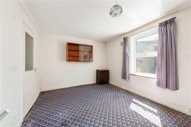 5, Oscar Square, Dublin 8, historical listing image 3