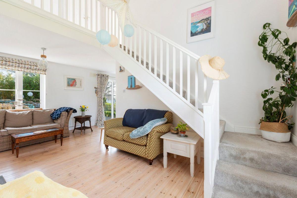 8 Brittas Bay Village, Brittas Bay, Co. Wicklow, A67T927, historical listing image 3