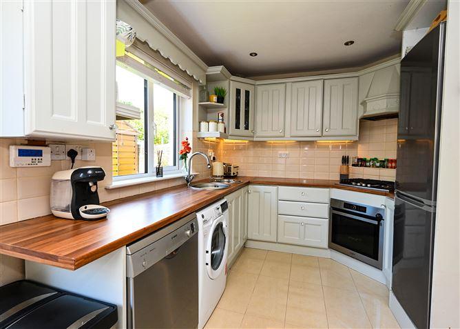 5 Forest Park, Upper Kilmoney Road, Carrigaline, Cork, historical listing image 5