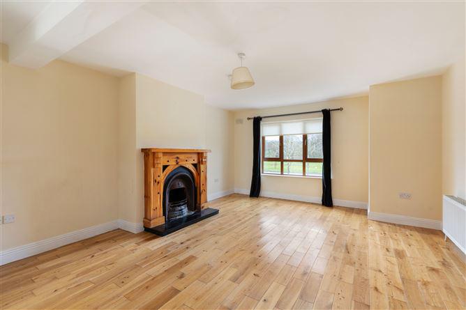 14 Malton Park, Coolattin Road, Carnew, Co. Wicklow, Y14K642, historical listing image 3