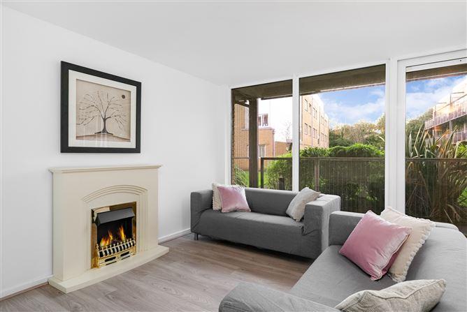 Apartment 17 Griffith Hall, Block B, Glandore Road, Drumcondra, Dublin 9, historical listing image 2
