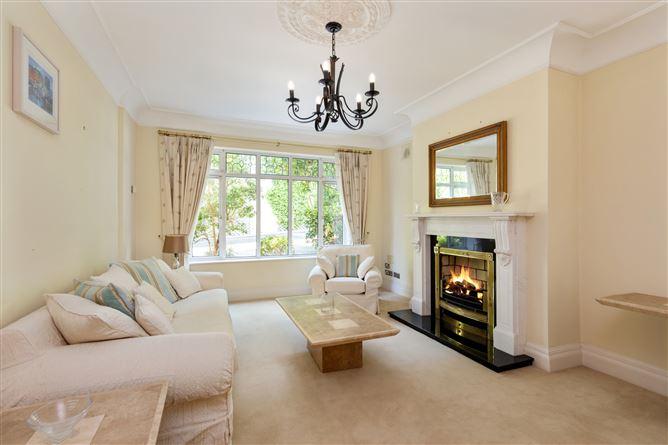 7 Ardilea Wood, Clonskeagh, Dublin 14, historical listing image 3