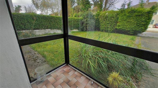 52, Quinn S Road, Dublin 18, historical listing image 4