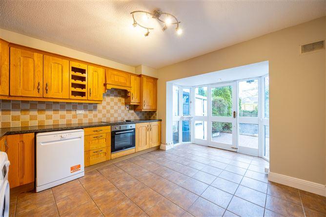 70, Woodfield Scholarstown Road, Dublin 16, historical listing image 5