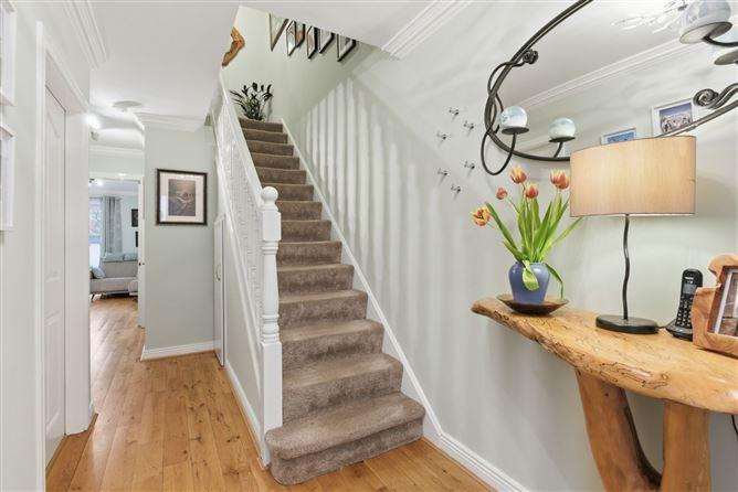 16, Larkfield Square, Co. Dublin, historical listing image 2