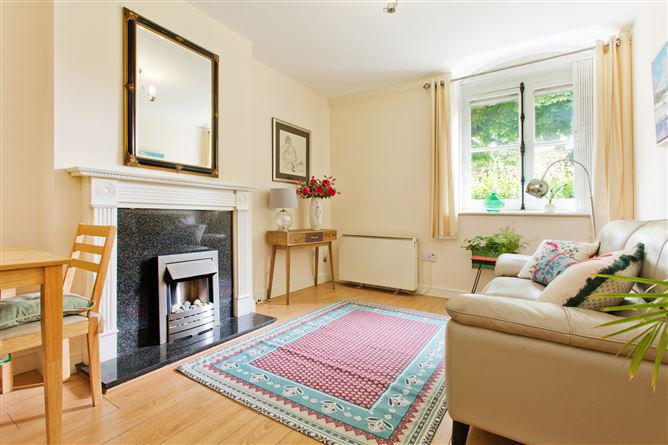 38 Hybreasal House, Kilmainham, Dublin 8, historical listing image 3