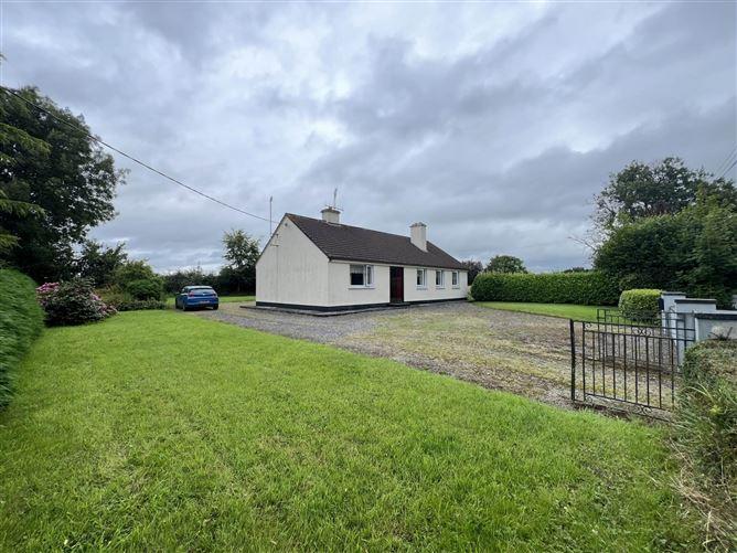 Mobarnane, Fethard, Co. Tipperary, E91XT86, historical listing image 2